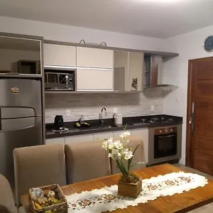 https://casa-de-frias-governador-celso-ramos.santa-catarina-brasil.com